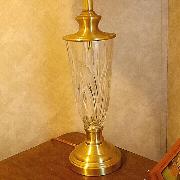 A set of table lamps with the shades included - Picture 4 of 4